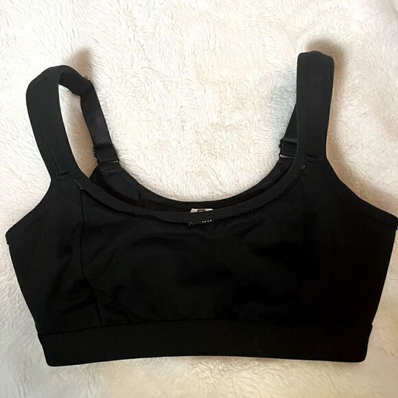Fabletics Sports Bra size small - Picture 1 of 6